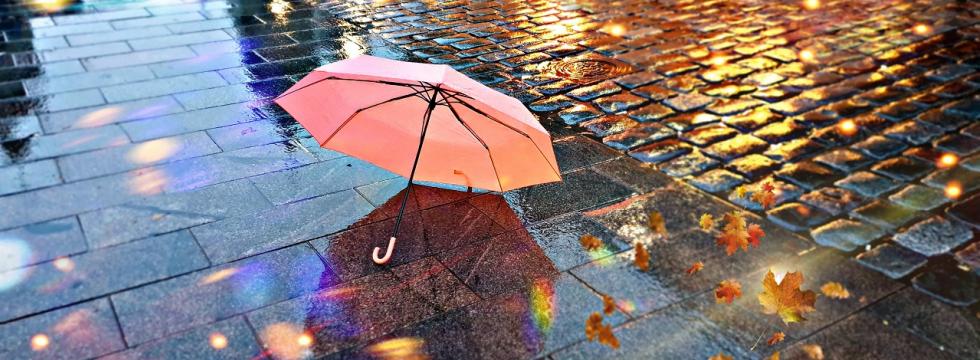 Regenwetter Regenschirm