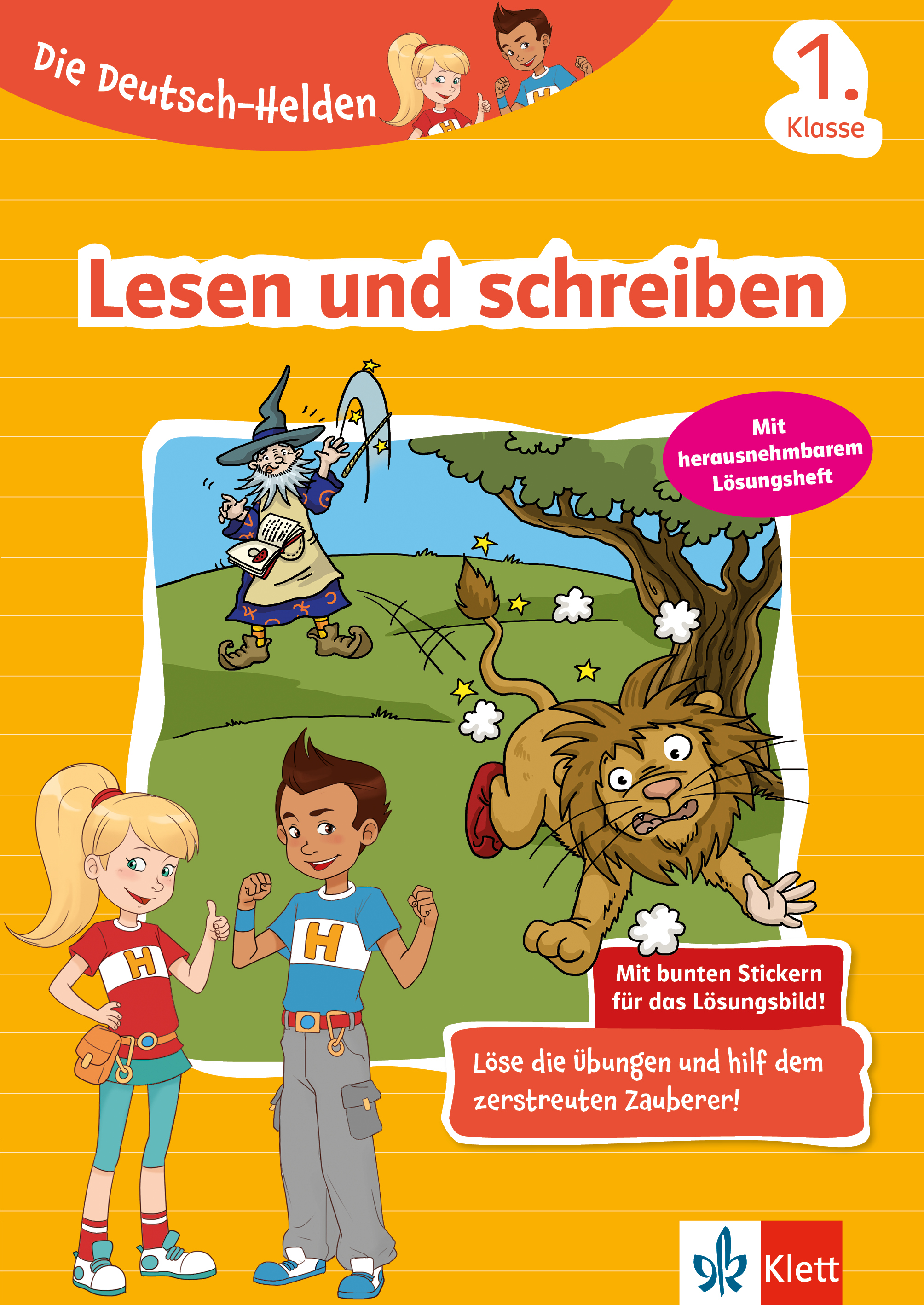 Cover eines deutschen Kinderarbeitsheftes mit dem Titel Lesen und schreiben für die 1. Klasse, das zwei Kinder, einen Zauberer und einen Löwen zeigt, mit farbenfrohem Design und verspielten Illustrationen.